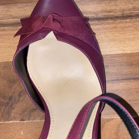Isaac Mizrahi Bitty Bop Cabernet Point Heel - Picture 8 of 8